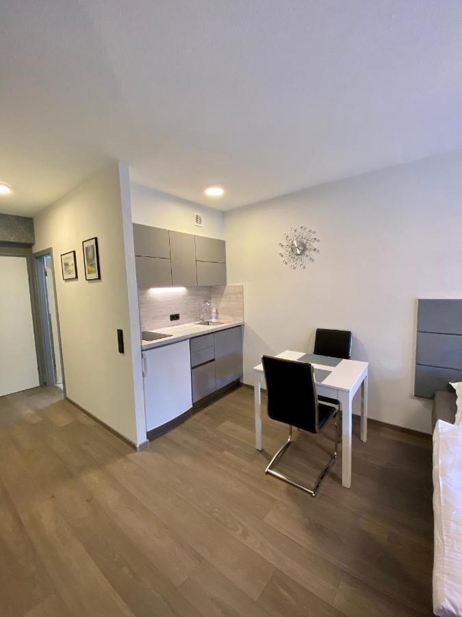 Stadt-apartment Appartement *