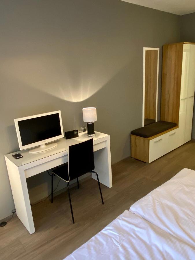 Stadt-apartment Appartement *